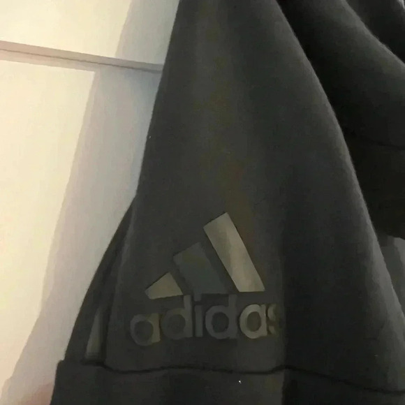 Adidas Black ZNE Hoodie with Gray and Black Striped Lining Size Medium EUC - Picture 6 of 6